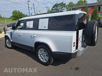 2023 Land Rover Defender 130 S – miniatura 2