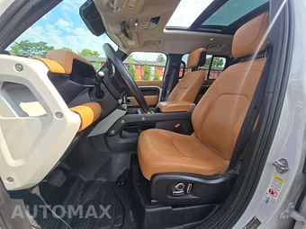 2023 Land Rover Defender 130 S – miniatura 6