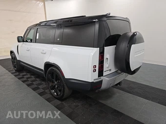 2023 Land Rover Defender 130 SE - miniatura 6