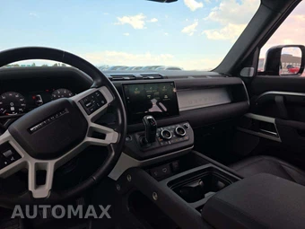 2023 Land Rover Defender 130 SE - miniatura 10