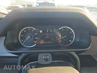 2023 Land Rover Defender 130 SE - miniatura 12