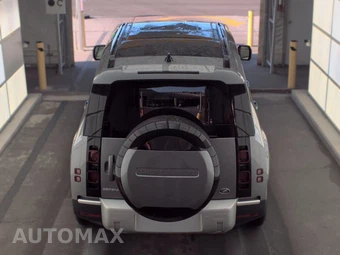 2023 Land Rover Defender 130 SE - miniatura 5
