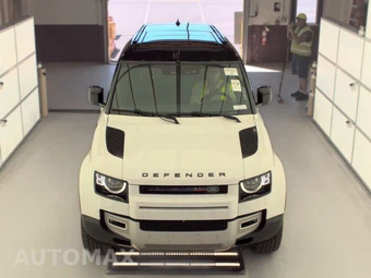 2023 Land Rover Defender 130 SE - miniatura 2
