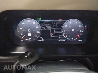 2023 Land Rover Defender 130 SE - miniatura 12