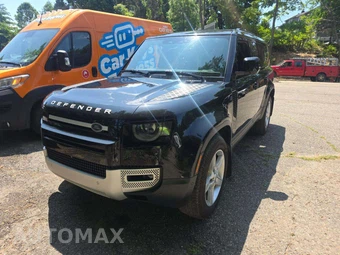 2023 Land Rover Defender 130 SE