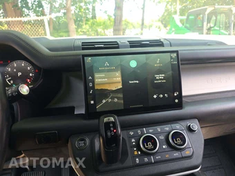 2023 Land Rover Defender 130 SE - miniatura 10
