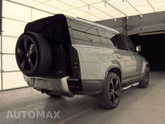 2023 Land Rover Defender 130 SE – miniatura 4