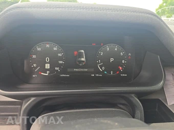 2023 Land Rover Defender 130 SE - miniatura 12