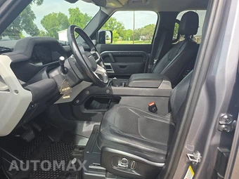 2023 Land Rover Defender 130 SE - miniatura 7