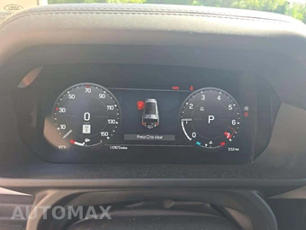 2023 Land Rover Defender 130 SE - miniatura 6