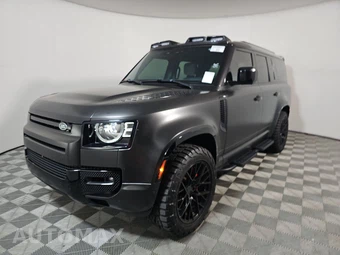 2023 Land Rover Defender 130 SE