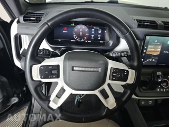 2023 Land Rover Defender 130 SE - miniatura 10