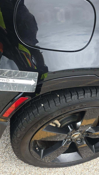 2023 Land Rover Defender 130 X-Dynamic SE - miniatura 24