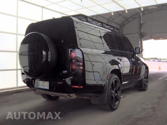 2023 Land Rover Defender 130 X-Dynamic SE - miniatura 4