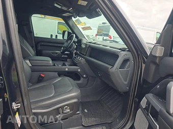 2023 Land Rover Defender 130 X-Dynamic SE - miniatura 8