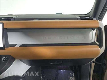 2023 Land Rover Defender 130 X-Dynamic SE - miniatura 20