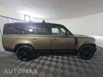2023 Land Rover Defender 130 X-Dynamic SE - miniatura 4