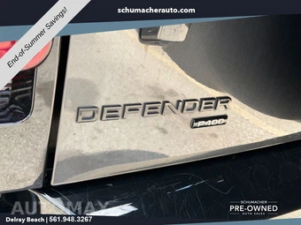 2023 Land Rover Defender 130 X-Dynamic SE - miniatura 15