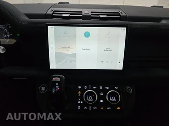 2023 Land Rover Defender 130 X-Dynamic SE - miniatura 11