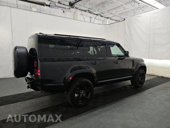 2023 Land Rover Defender 130 X-Dynamic SE - miniatura 4