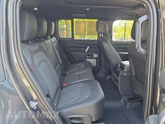 2023 Land Rover Defender 130 X-Dynamic SE - miniatura 13