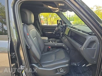 2023 Land Rover Defender 130 X-Dynamic SE - miniatura 15