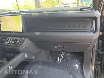 2023 Land Rover Defender 130 X-Dynamic SE - miniatura 16
