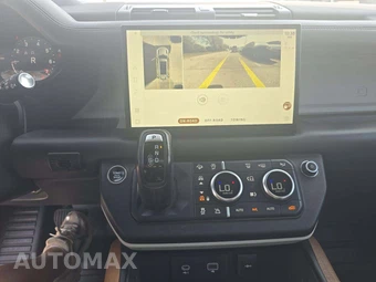 2023 Land Rover Defender 130 X-Dynamic SE - miniatura 7