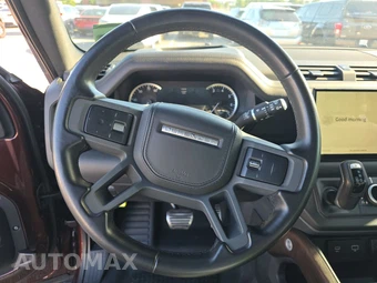 2023 Land Rover Defender 130 X - miniatura 10