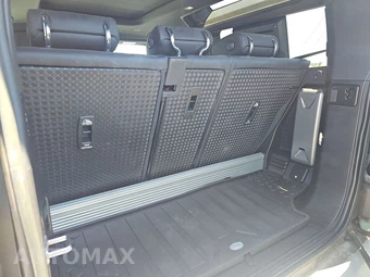 2023 Land Rover Defender 90 75th Limited Edition - miniatura 16