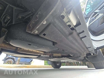 2023 Land Rover Defender 90 X-Dynamic SE - miniatura 14