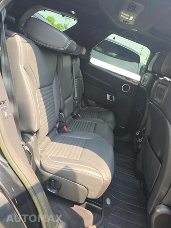 2023 Land Rover Discovery Metropolitan Edition – miniatura 16
