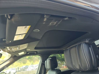 2023 Land Rover Discovery R-Dynamic HSE – miniatura 20