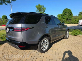 2023 Land Rover Discovery R-Dynamic S – miniatura 3