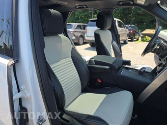 2023 Land Rover Discovery R-Dynamic S – miniatura 19