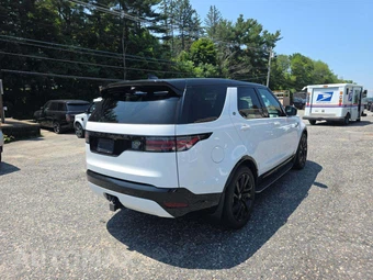 2023 Land Rover Discovery R-Dynamic S – miniatura 3
