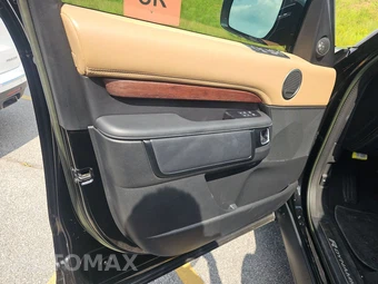 2023 Land Rover Discovery R-Dynamic S – miniatura 15