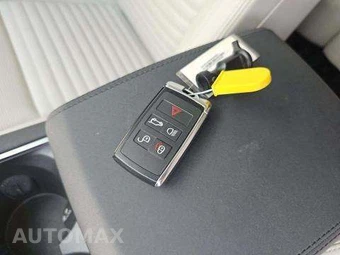 2023 Land Rover Discovery Sport S - miniatura 8