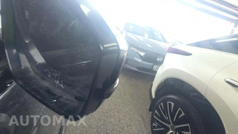 2023 Land Rover Discovery Sport S – miniatura 26