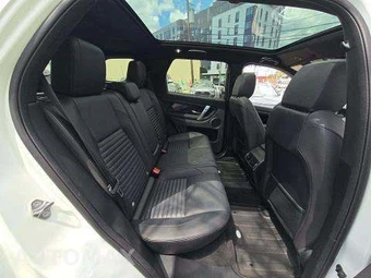 2023 Land Rover Discovery Sport SE - miniatura 17