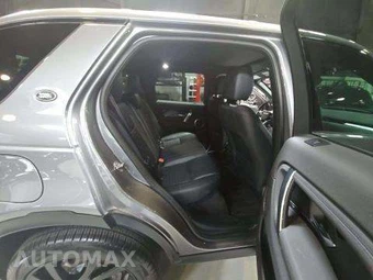 2023 Land Rover Discovery Sport SE – miniatura 16