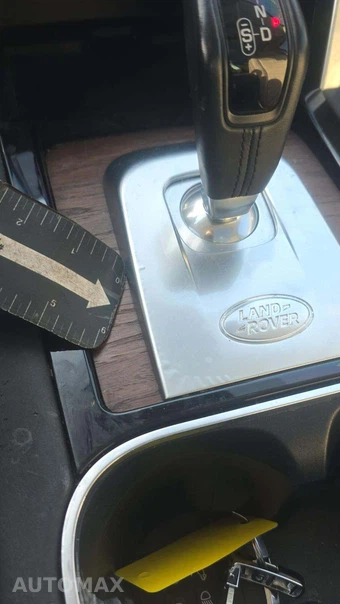 2023 Land Rover Discovery Sport SE - miniatura 22