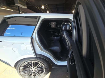 2023 Land Rover Range Rover Autobiography - miniatura 13
