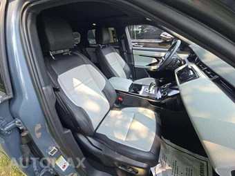 2023 Land Rover Range Rover Evoque R-Dynamic S – miniatura 18