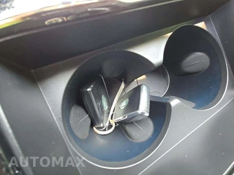 2023 Land Rover Range Rover Evoque R-Dynamic S – miniatura 8