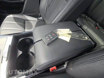 2023 Land Rover Range Rover Evoque R-Dynamic SE – miniatura 8