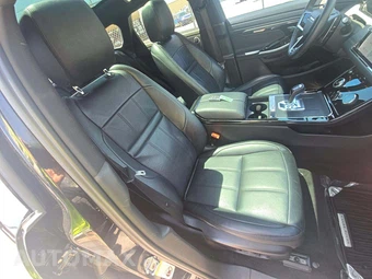 2023 Land Rover Range Rover Evoque R-Dynamic SE – miniatura 18