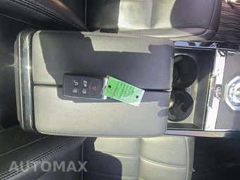 2023 Land Rover Range Rover Evoque R-Dynamic SE – miniatura 8