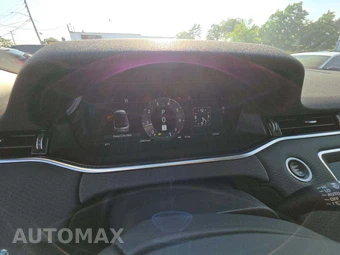 2023 Land Rover Range Rover Evoque S – miniatura 9