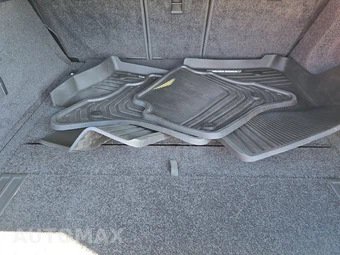 2023 Land Rover Range Rover First Edition – miniatura 16